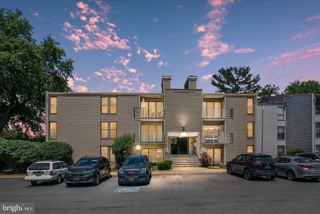 $2,250 | 104 Duvall Lane, Unit 29103 | Fireside