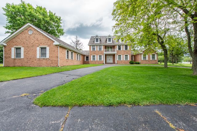 $655,000 | 36755 Thoroughbred Drive | Warren Township - Lake County