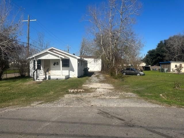 $54,900 | 2390 Hegele Street | Pear Orchard