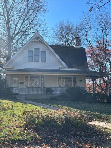 $350,000 | 611 Barbara Jean Court | Webster Groves