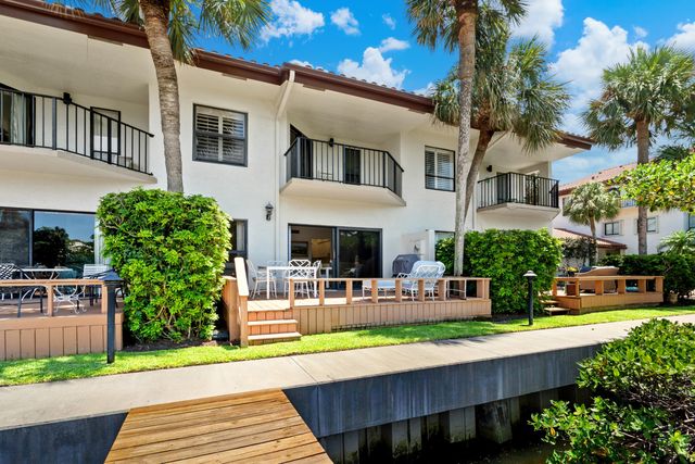 $2,250,000 | 800 Andrews Avenue, Unit 5 | Delray Beach