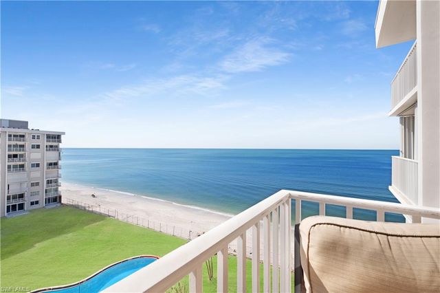 $1,950,000 | 3443 Gulf Shore Boulevard North, Unit 704 | Moorings