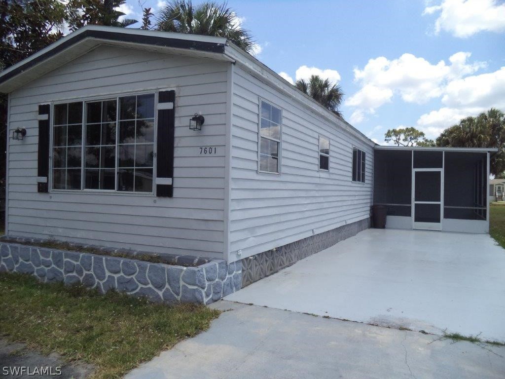 a view of backyard of house