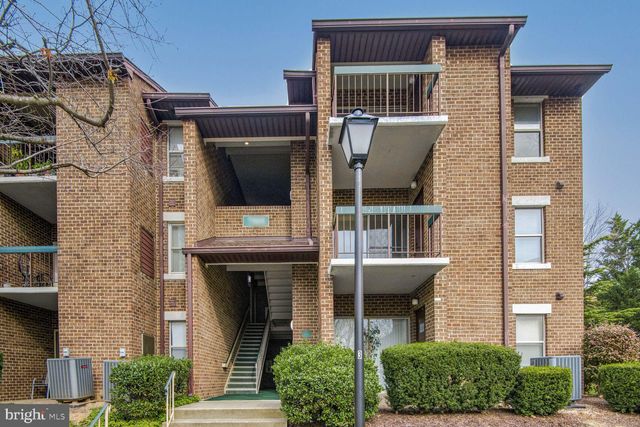 $195,000 | 7909 Coriander Drive, Unit 303 | Willow Wood Condominiums