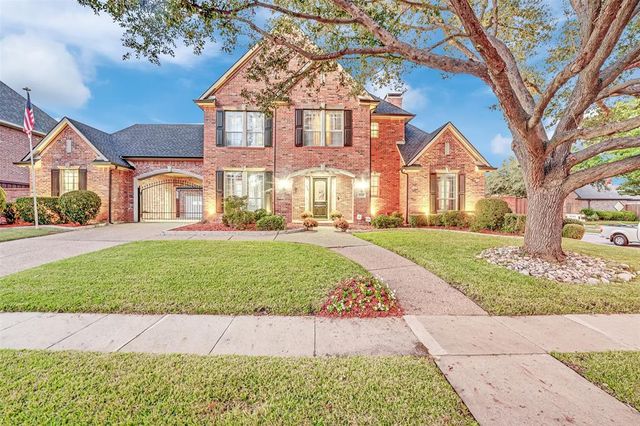 $975,000 | 3101 Clymer Drive | Plano