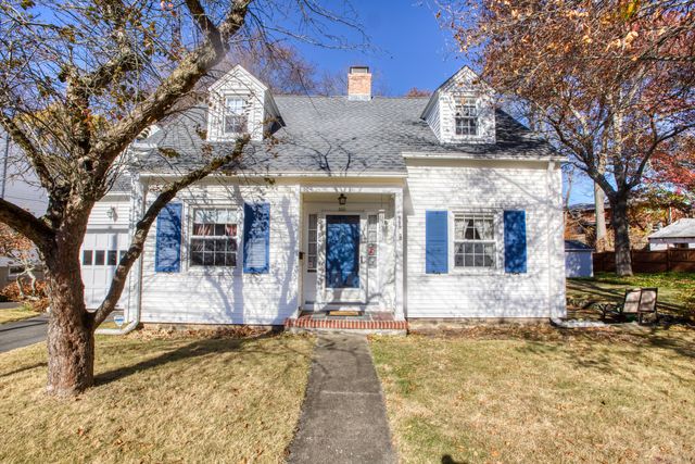 $2,300 | 359 Circular Avenue | Fairlawn