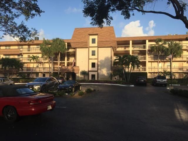 $2,550 | 6100 Northwest 2nd Avenue, Unit 328 | Boca Teeca