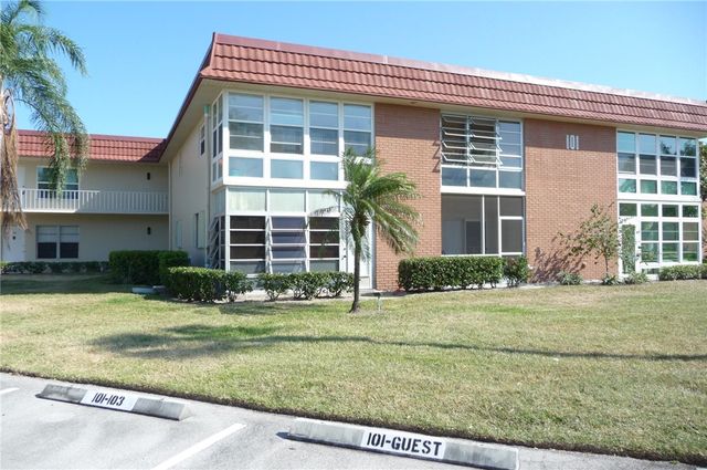 $125,000 | 101 Spring Lake Drive, Unit 201 | Florida Ridge