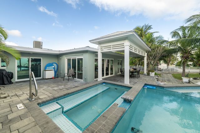 $2,199,000 | 605 109th Street Ocean | Marathon