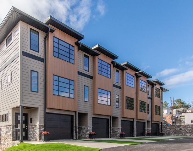 $495,000 | 577 English Street, Unit B5 | Bristol