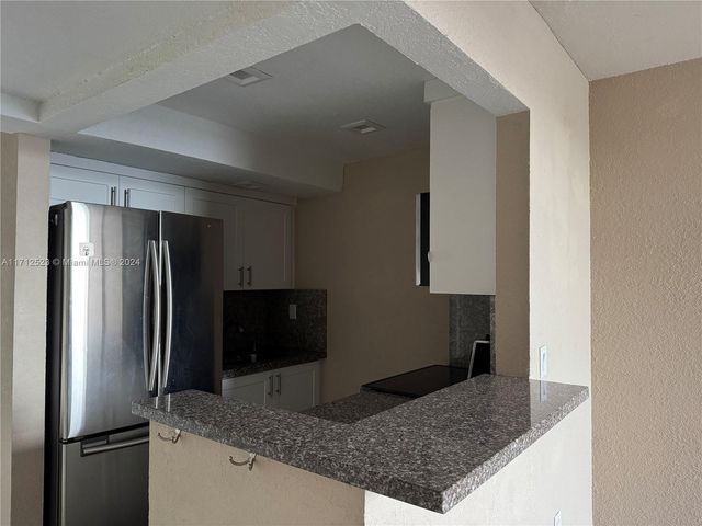 $1,800 | 449 Swallow Drive, Unit 9 | Miami Springs