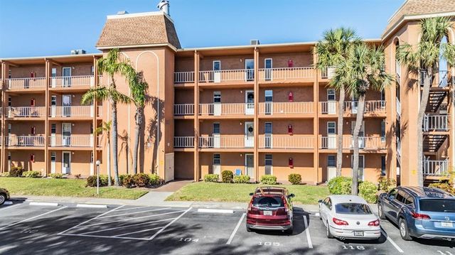 $259,500 | 12760 Indian Rocks Road, Unit 104 | Largo