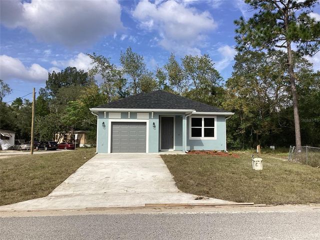 $299,000 | 7369 Sealawn Drive | Weeki Wachee Acres