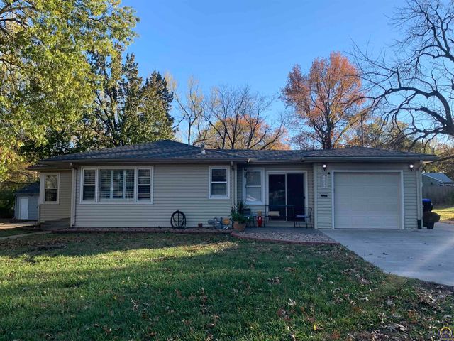 $169,900 | 4823 Southwest 18th Terrace | Topeka