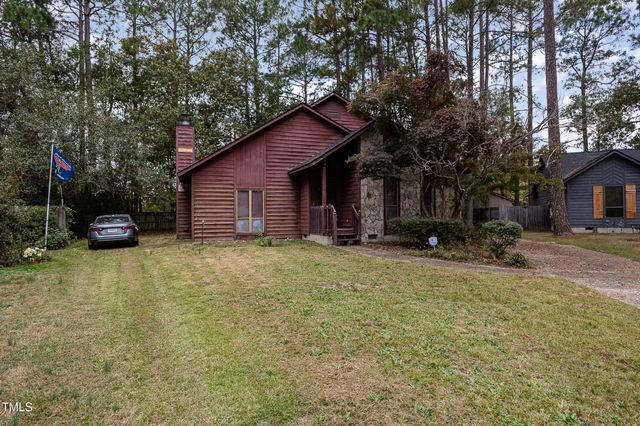 $174,900 | 4499 Briton Court | Douglas Byrd