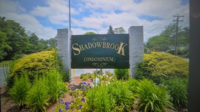 $259,900 | 10 Shadowbrook Lane, Unit 68 | North Milford