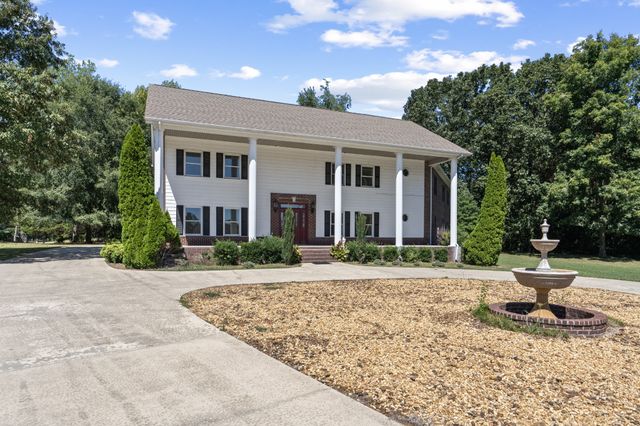 $720,000 | 612 Pickney Road | Winchester