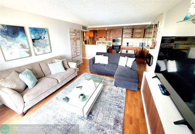 $410,000 | 1009 North Ocean Boulevard, Unit 303 | Beach