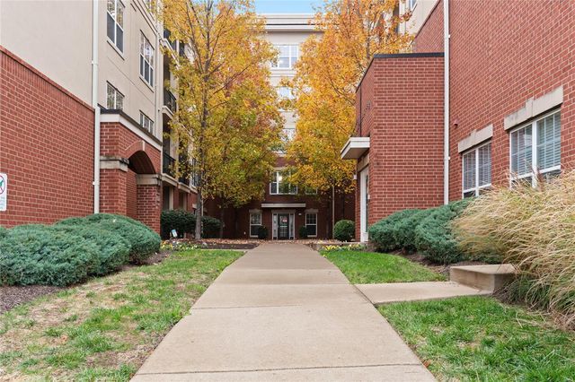 $269,900 | 1241 Strassner Drive, Unit 1507 | Brentwood