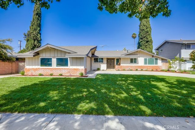 $4,695 | 2651 West Chanticleer Road | West Anaheim