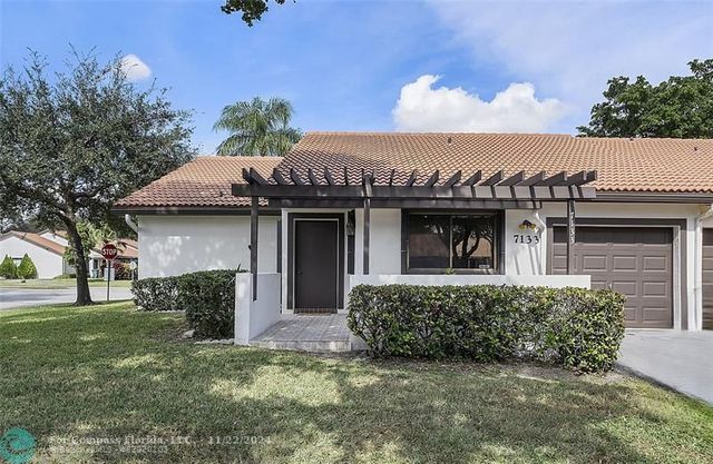 $374,999 | 7133 Wisteria Way | Tamarac