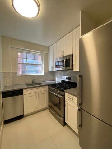 $5,800 | 160 East 88th Street, Unit 6J | Upper East Side