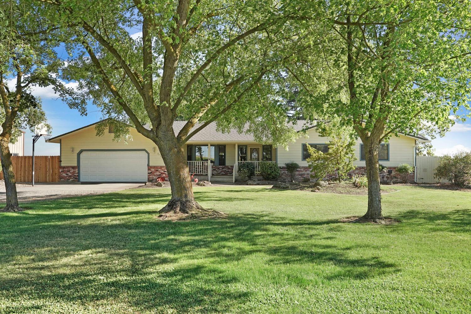 Solid Built Home w/Large Front Yard