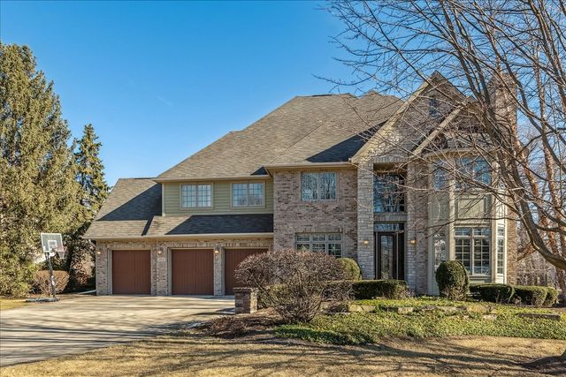 $1,390,000 | 3813 Ascot Court | Lisle