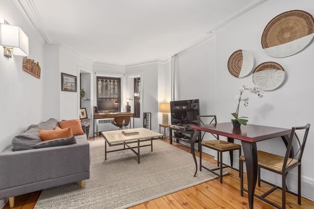 $3,800 | 693 10th Street, Unit 1 | Park Slope