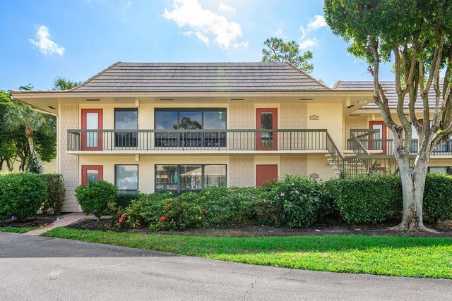 $360,000 | 4650 Kittiwake Court, Unit KINGFISHER S | Quail Ridge