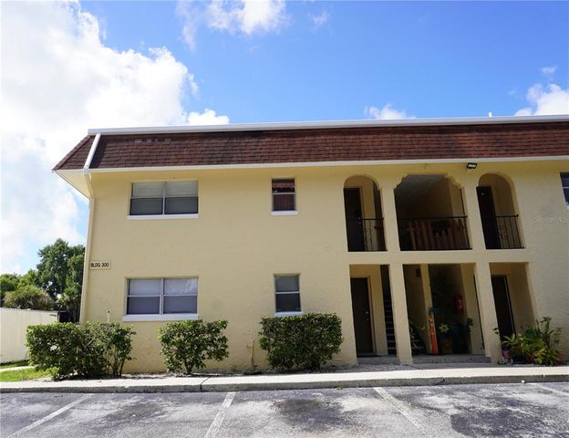 $180,000 | 301 West San Sebastian Court, Unit 301 | Altamonte Springs