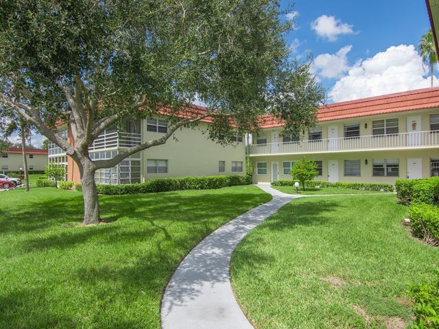 $108,000 | 102 Royal Oak Drive, Unit 203 | Florida Ridge