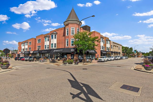 $295,000 | 100 East Station Street, Unit 312 | Barrington Village Center