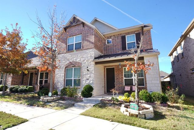 $580,000 | 421 Pasco Road | North Garland