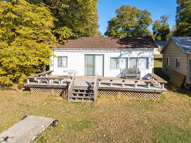 $250,000 | 14279 Maplehurst Drive Southeast | Woodside Township - Polk County