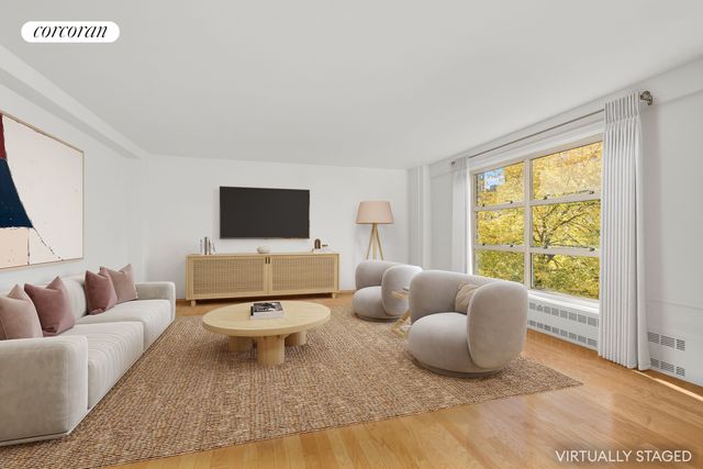 $625,000 | 549 West 123rd Street, Unit 4A | Morningside Heights