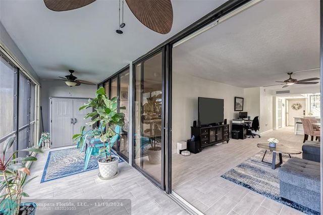 $650,000 | 1100 Southeast 5th Court, Unit 80 | Garden Isles