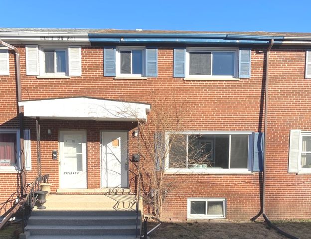 $259,900 | 897 West North Avenue, Unit D | Villa Park