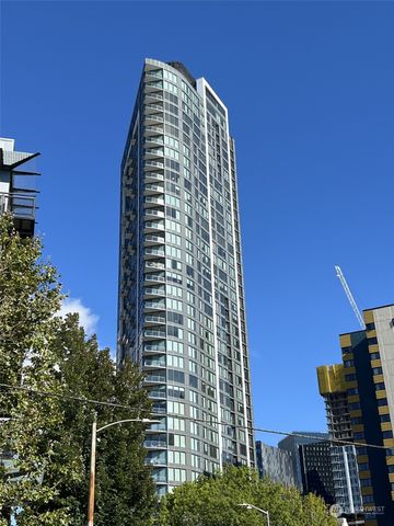 $520,000 | 2510 6th Avenue, Unit 1706 | Denny Triangle