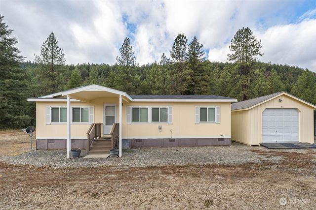 $325,000 | 657 C Williams Lake Road