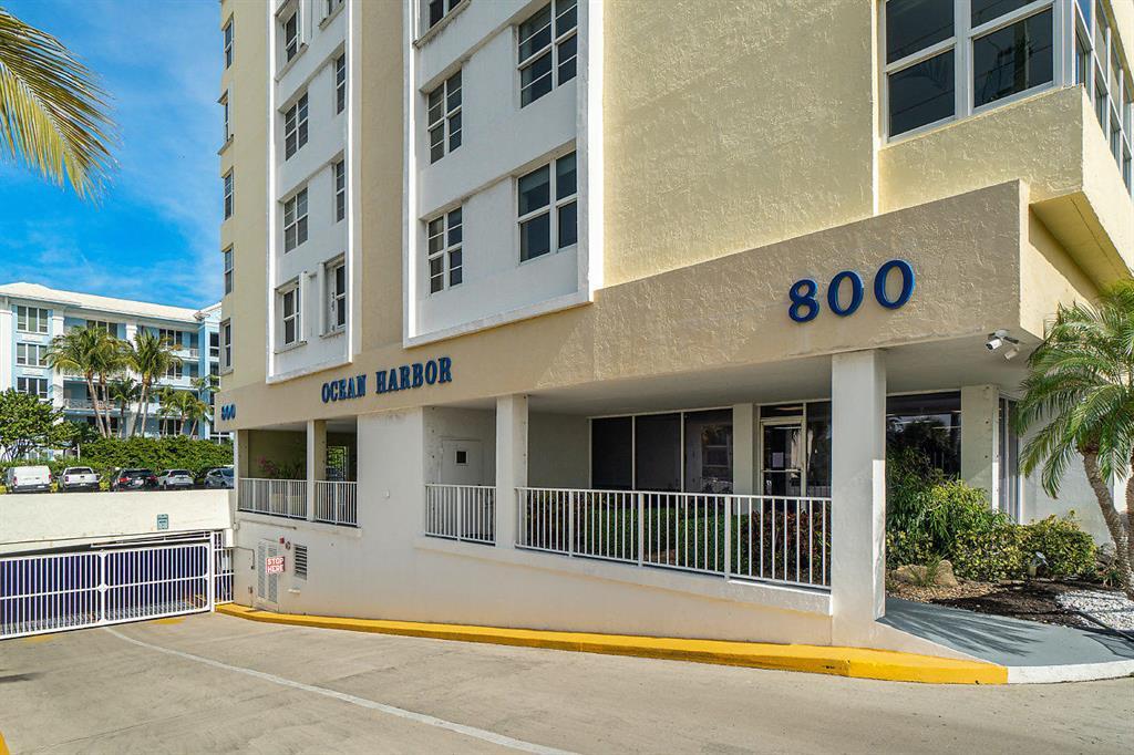 a view of building with door