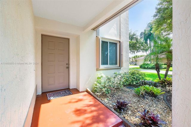 $2,900 | 937 Northwest 104th Way, Unit 937 | Coral Springs