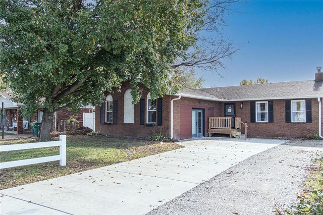 $239,900 | 2400 Morrison Road | Granite City