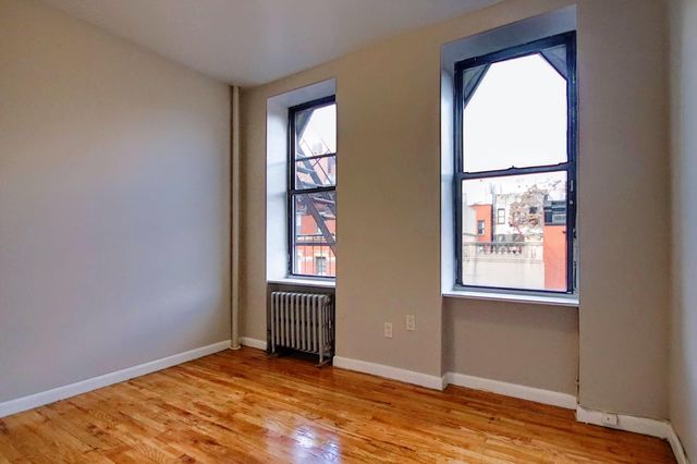 $3,025 | 32 East 7th Street, Unit 2E | East Village