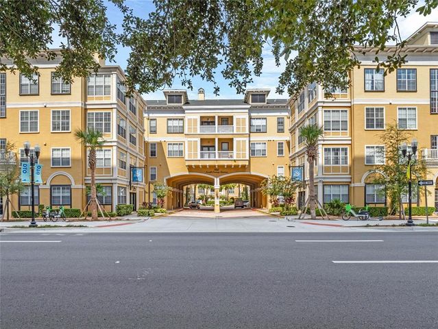 $1,825 | 860 North Orange Avenue, Unit 424 | North Quarter