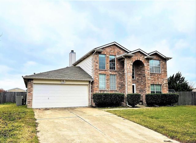 $2,300 | 2201 Green Hill Drive | Windmill Farms