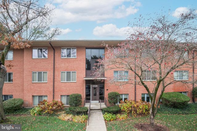 $2,300 | 10428 Rockville Pik Rockville Md 20852, Unit 10428 | Grosvenor Park Condominiums