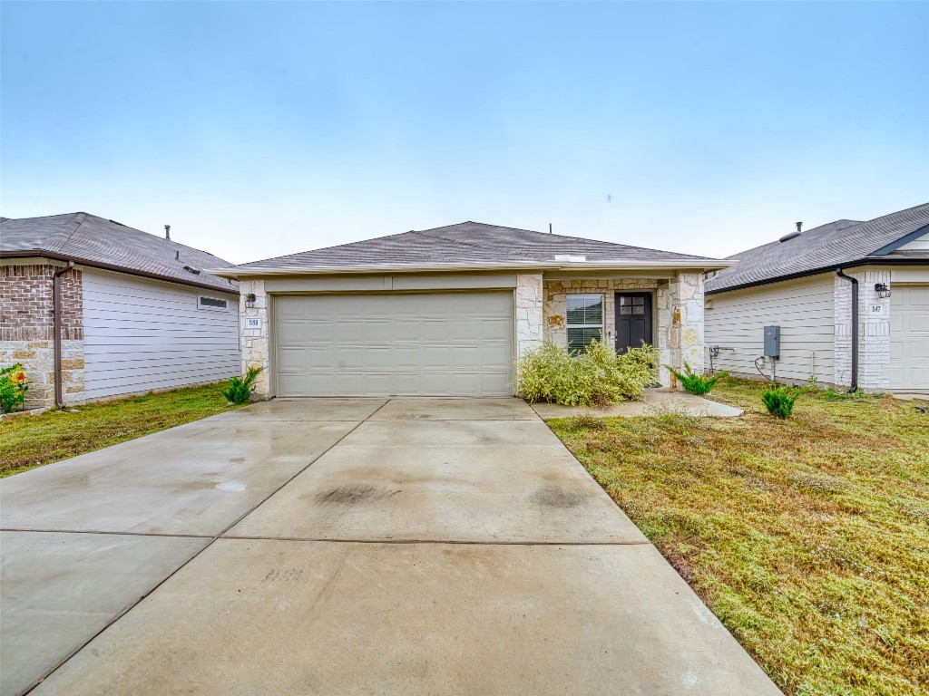 a front view of house with yard