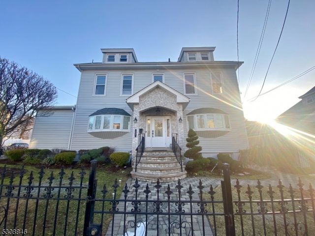 $2,400 | 94 Lincoln Street | Passaic