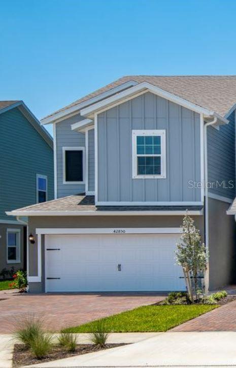 a view of outdoor space yard and front view of a house